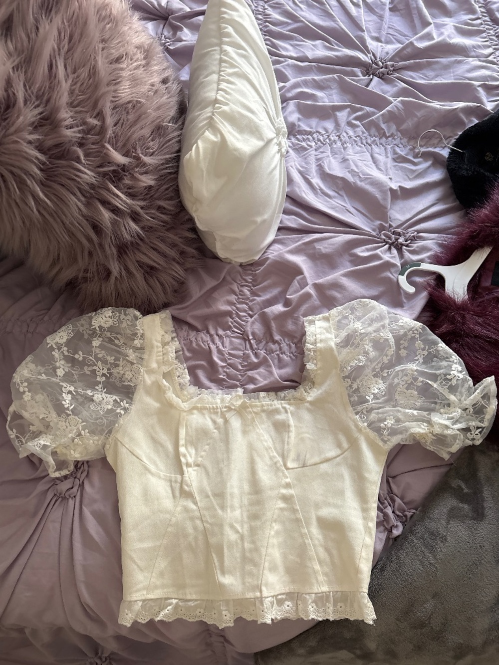 Ruffled sleeve white shirt